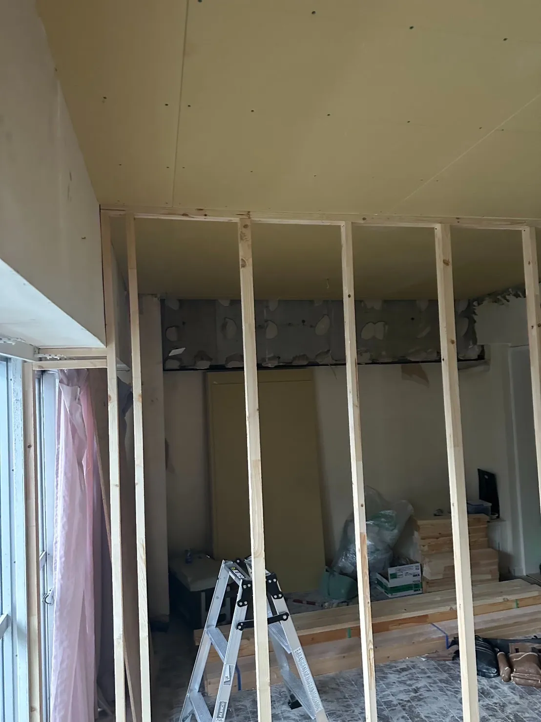 安城市で漏水・雨漏れ後のカビ問題を根本解決！建設会社・工務店必見の対策法