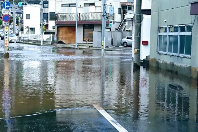 大雨・床下浸水後のカビ対策と復旧リフォーム